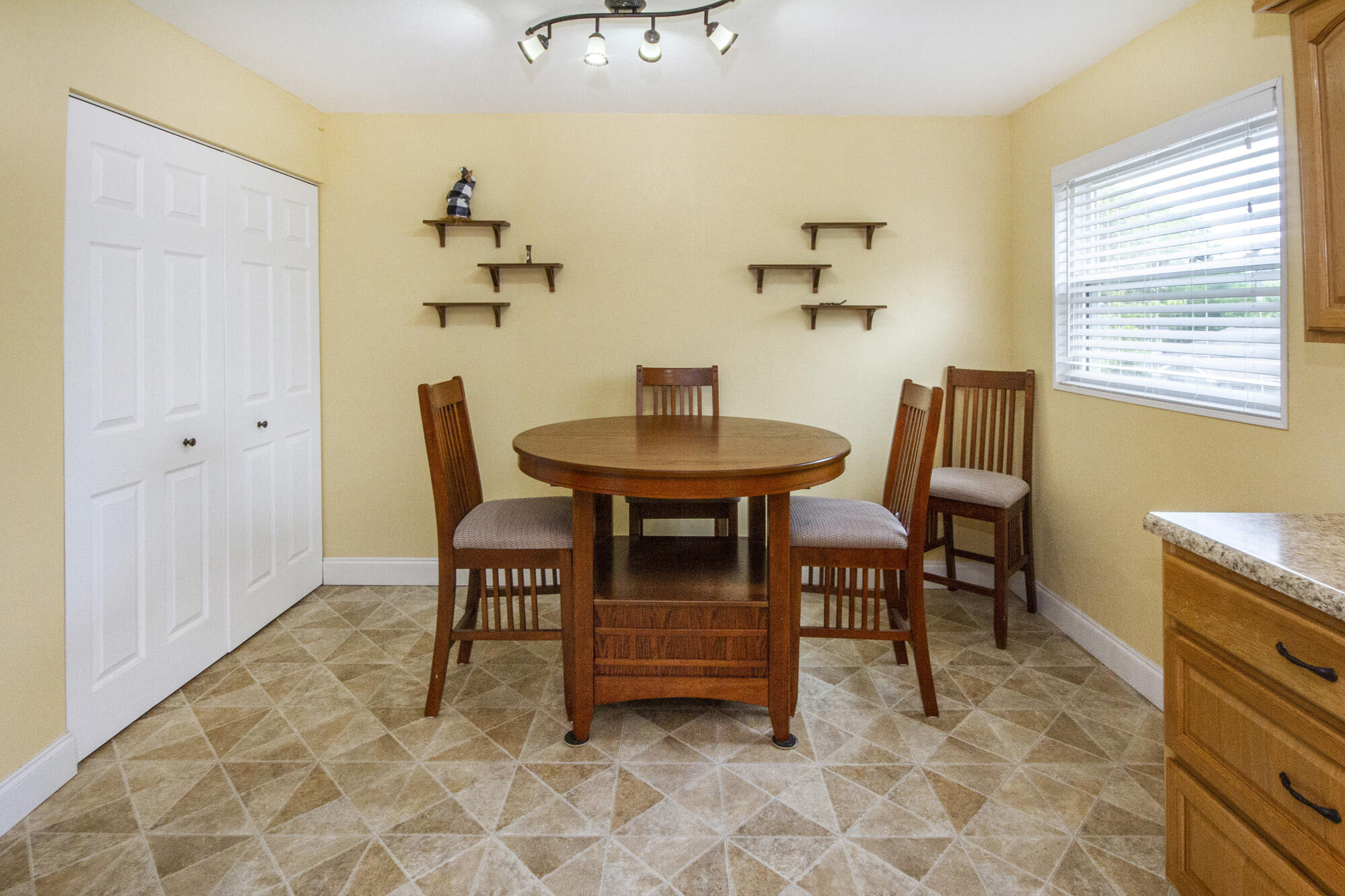 113 Tilden Road Oak Ridge, TN 37830 - Photo 29 of 36 IMG_0115
