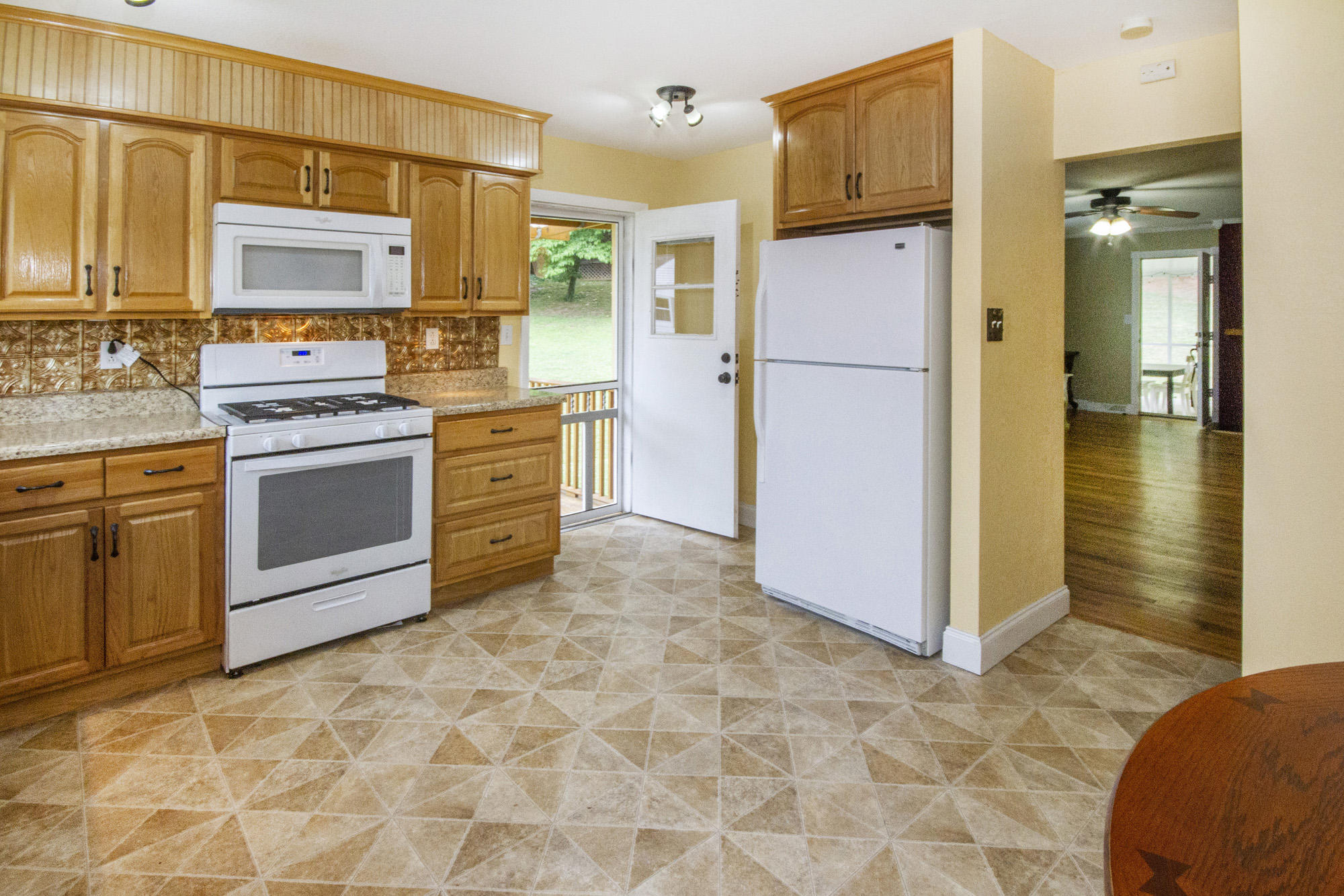 113 Tilden Road Oak Ridge, TN 37830 - Photo 30 of 36 IMG_0110