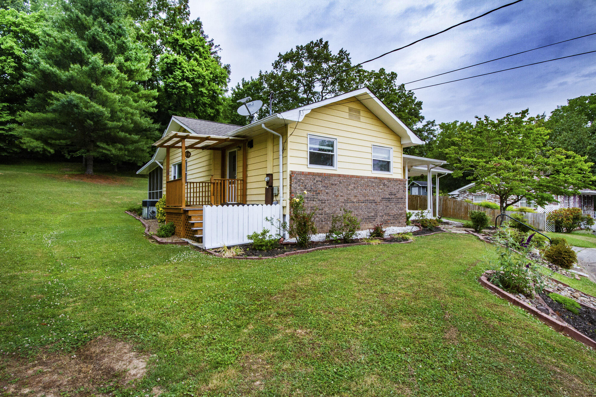 113 Tilden Road Oak Ridge, TN 37830 - Photo 5 of 36 IMG_0080