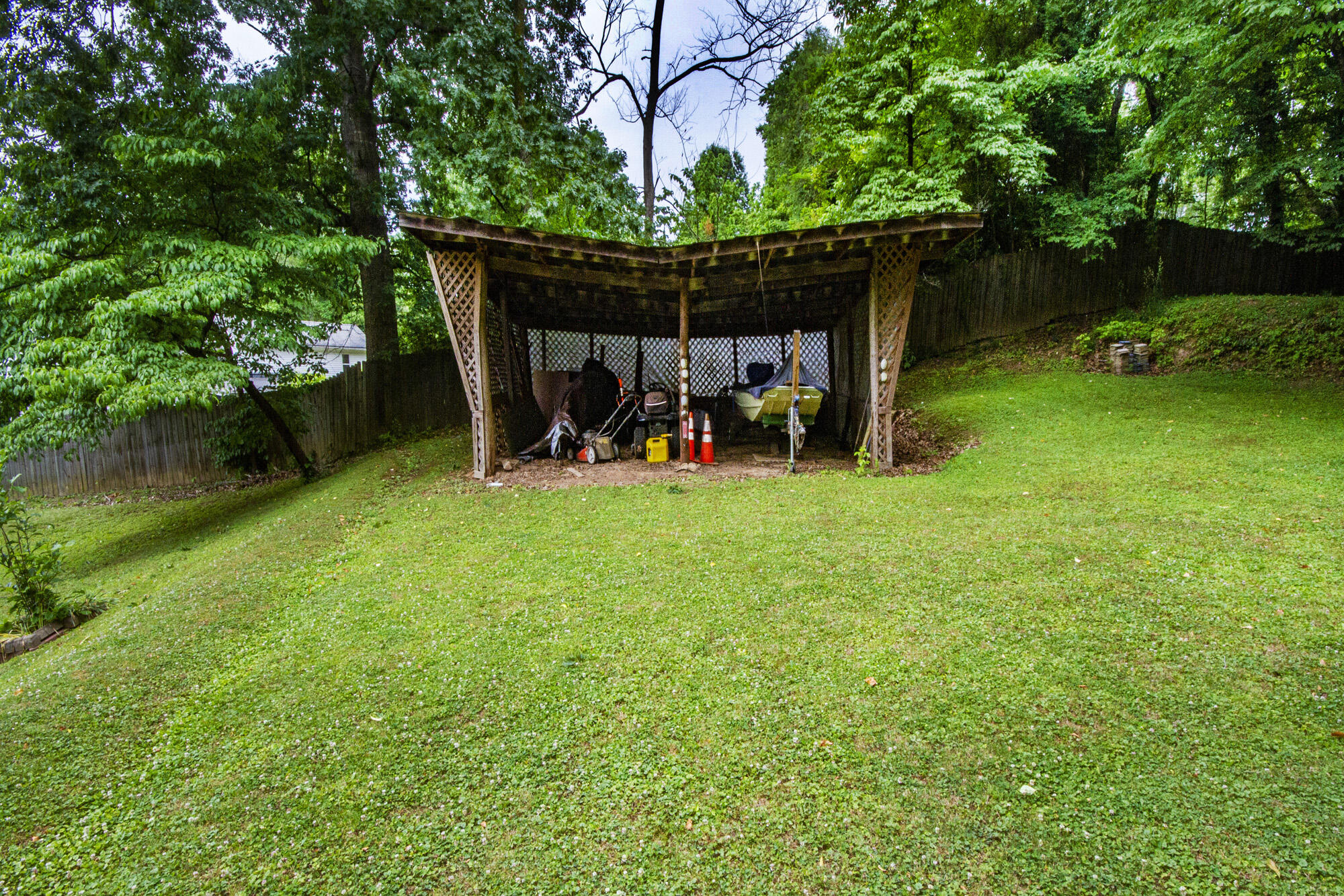 113 Tilden Road Oak Ridge, TN 37830 - Photo 6 of 36 IMG_0073
