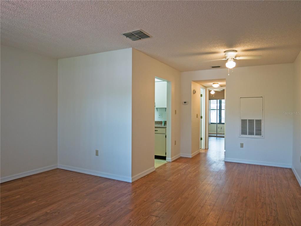 2444 Enterprise Road, Unit 29 Clearwater, FL 33763 - Photo 5 of 23