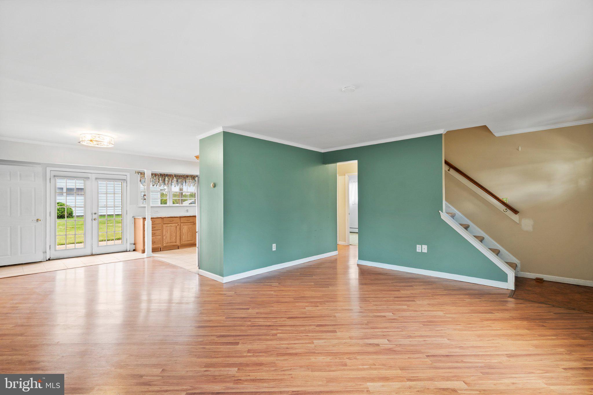 60 Upland Road Levittown, PA 19056 - Photo 11 of 34