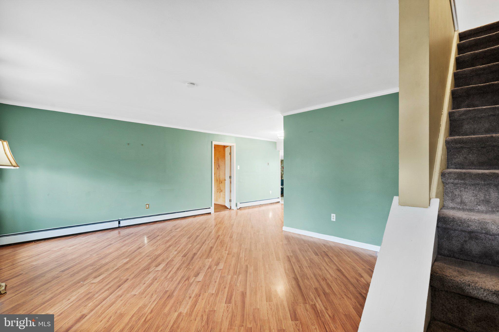 60 Upland Road Levittown, PA 19056 - Photo 10 of 34