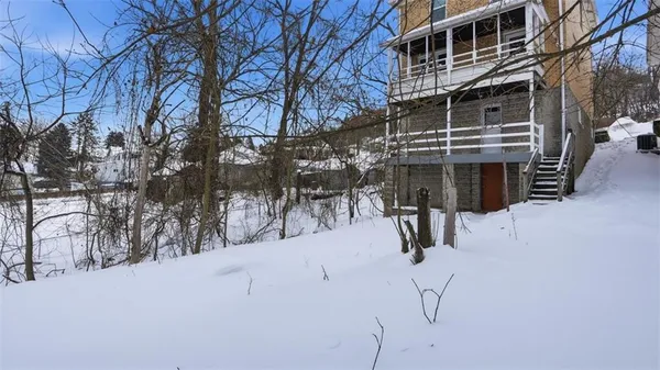 $199,900 | 523 7th Avenue, Coraopolis, PA 15108