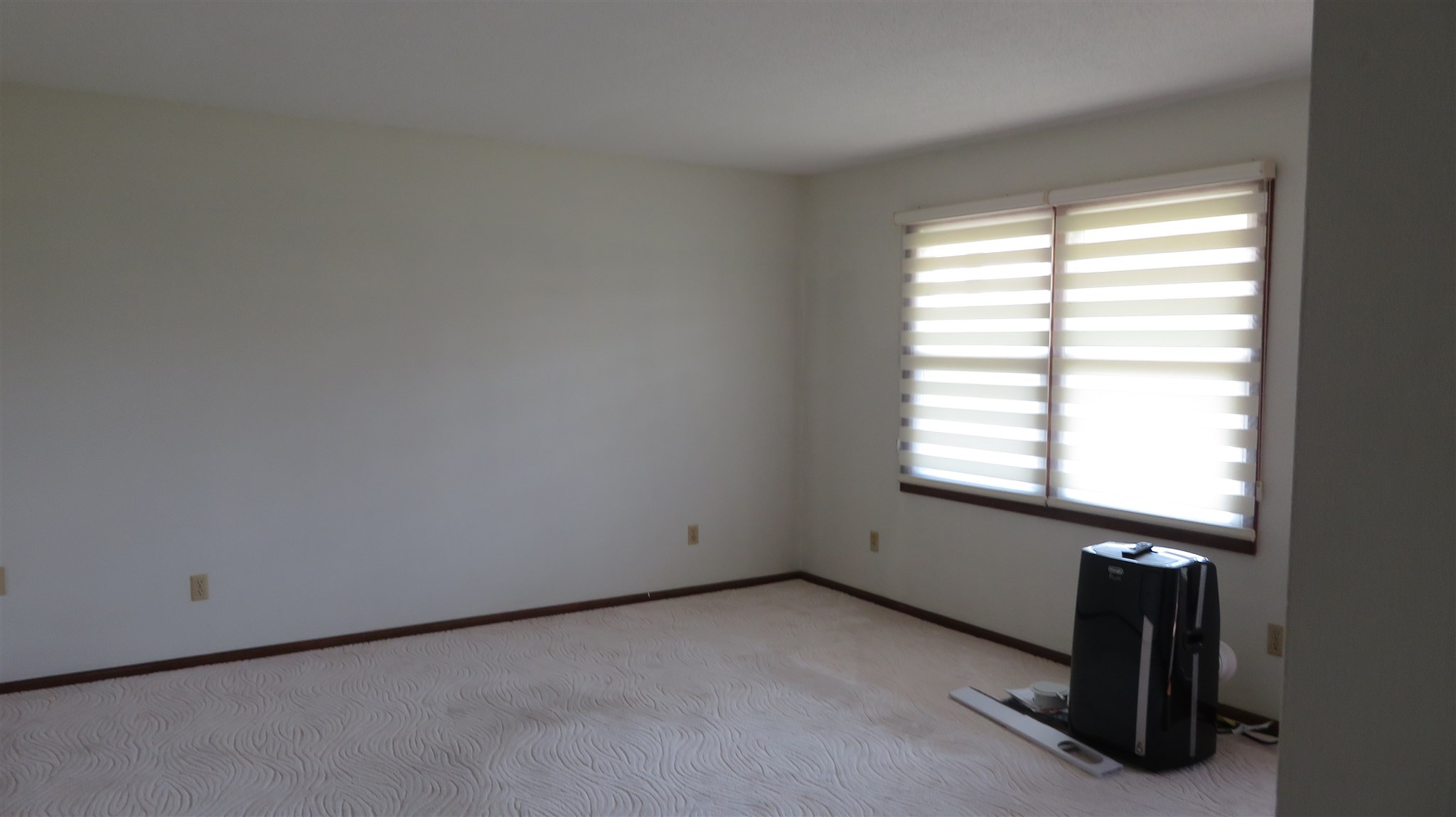 10912 Yoder Road Roanoke, IN 46783 - Photo 5 of 10