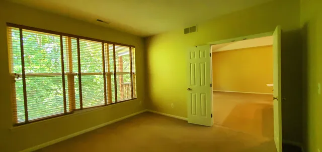 $1,900 | 1354 Fox Pointe Circle, Ann Arbor, MI 48108