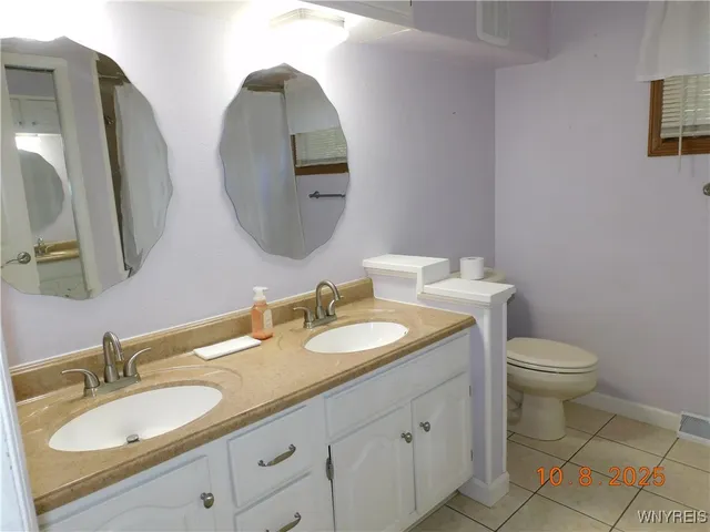 $350,000 | 6390 Deanna Drive, Hamburg, NY 14075