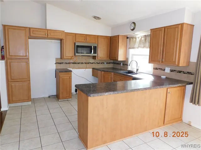 $350,000 | 6390 Deanna Drive, Hamburg, NY 14075