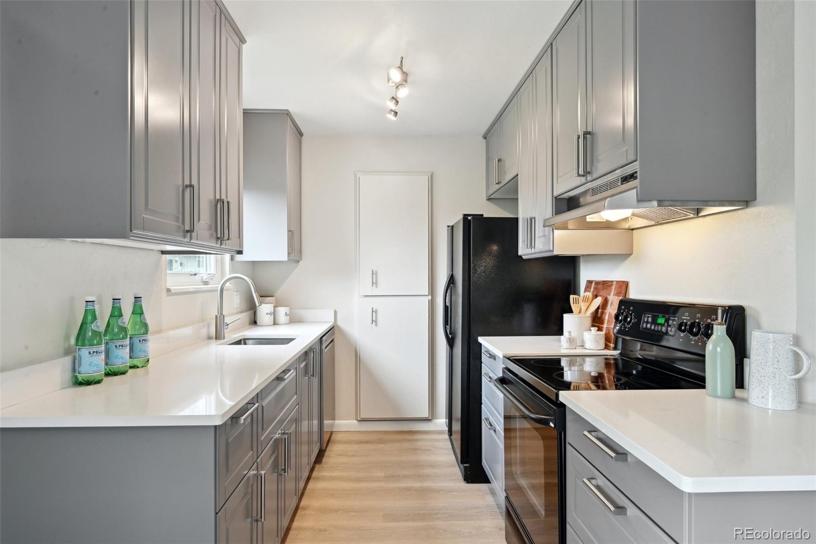 9740 West 104th Drive Westminster, CO 80021 - Photo 6 of 17