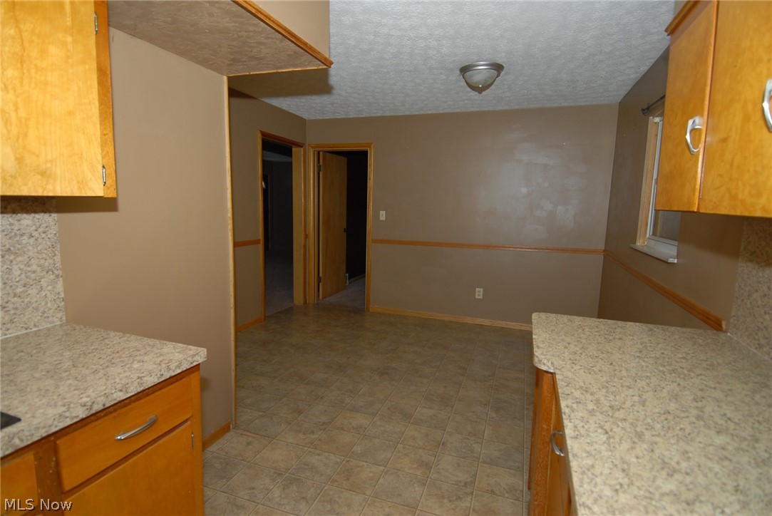 1135 Richey Road Zanesville, OH 43701 - Photo 5 of 21 Gallery Image 5