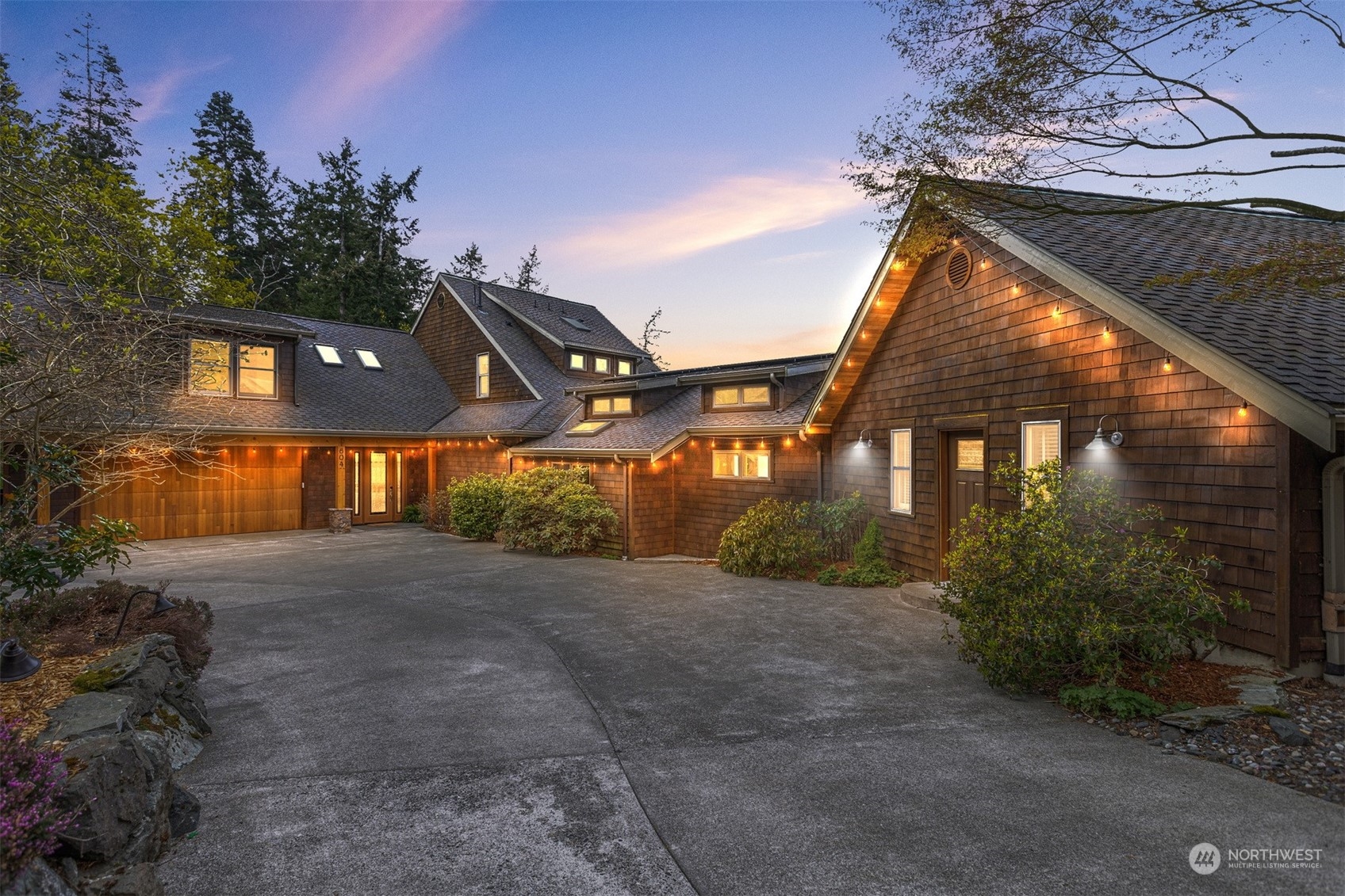 804 Fieldston Road Bellingham, WA 98225 - Photo 40 of 40 a front view of a house with a yard and garage