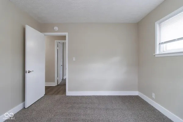 $1,325 | 1716 Drexel Drive, Anderson, IN 46011