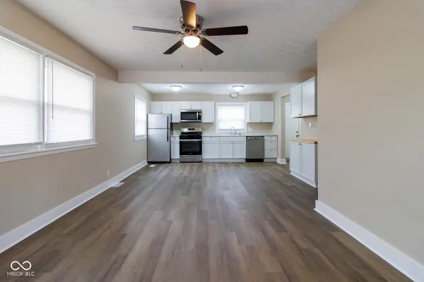 $1,325 | 1716 Drexel Drive, Anderson, IN 46011