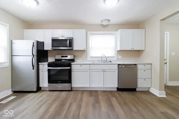 $1,325 | 1716 Drexel Drive, Anderson, IN 46011