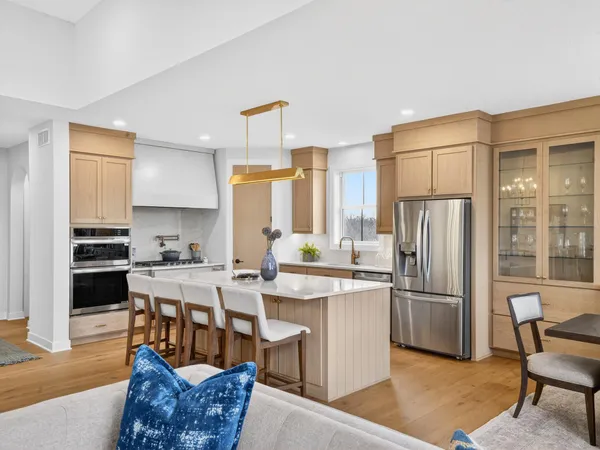 $1,039,550 | 13722 Park Haven Trail Northeast, Prior Lake, MN 55372