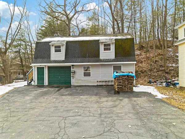 $199,900 | 64 Boothby Street, Augusta, ME 04330