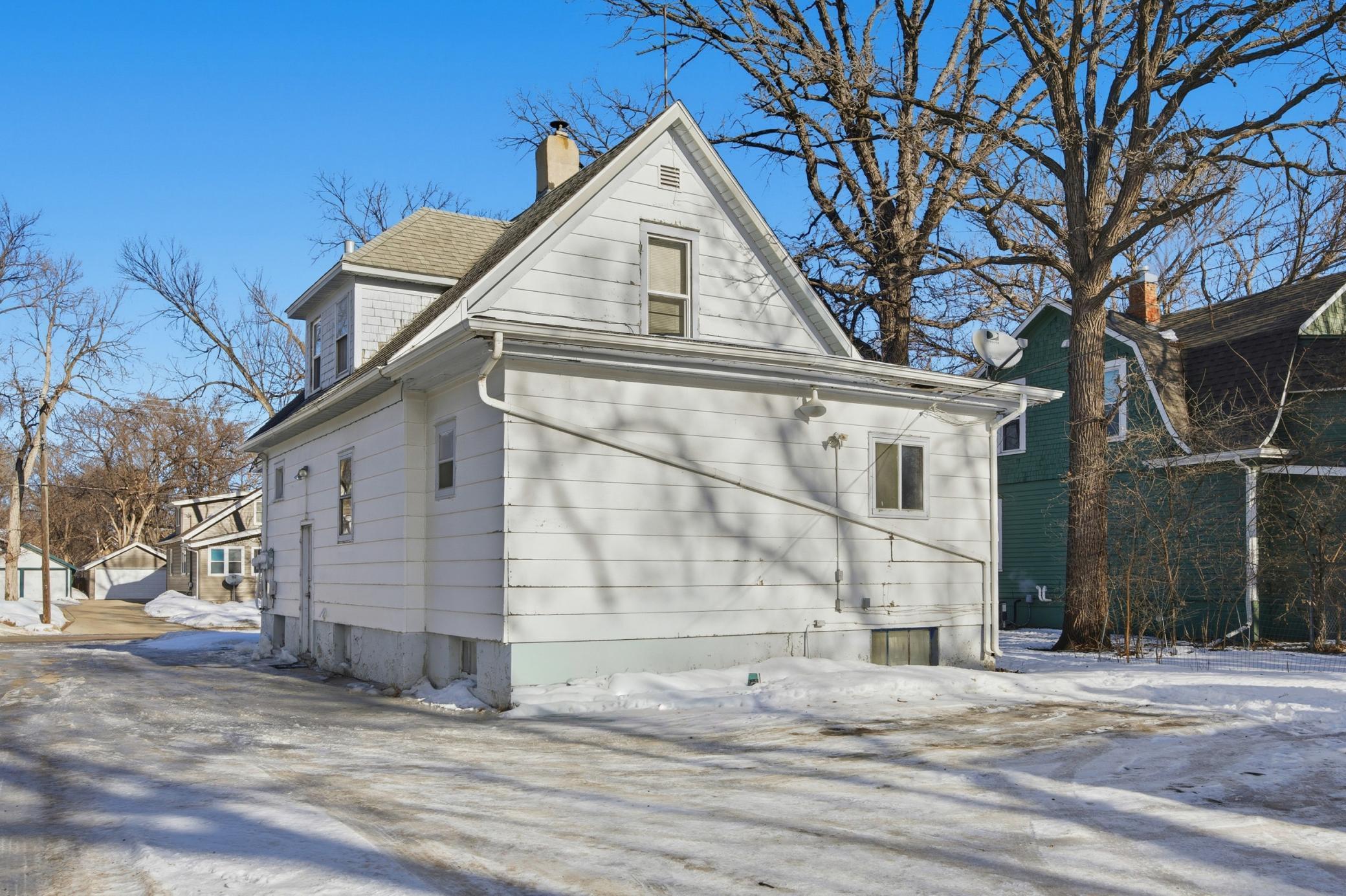 1422 8th Avenue South Fargo, ND 58103 - Photo 28 of 43