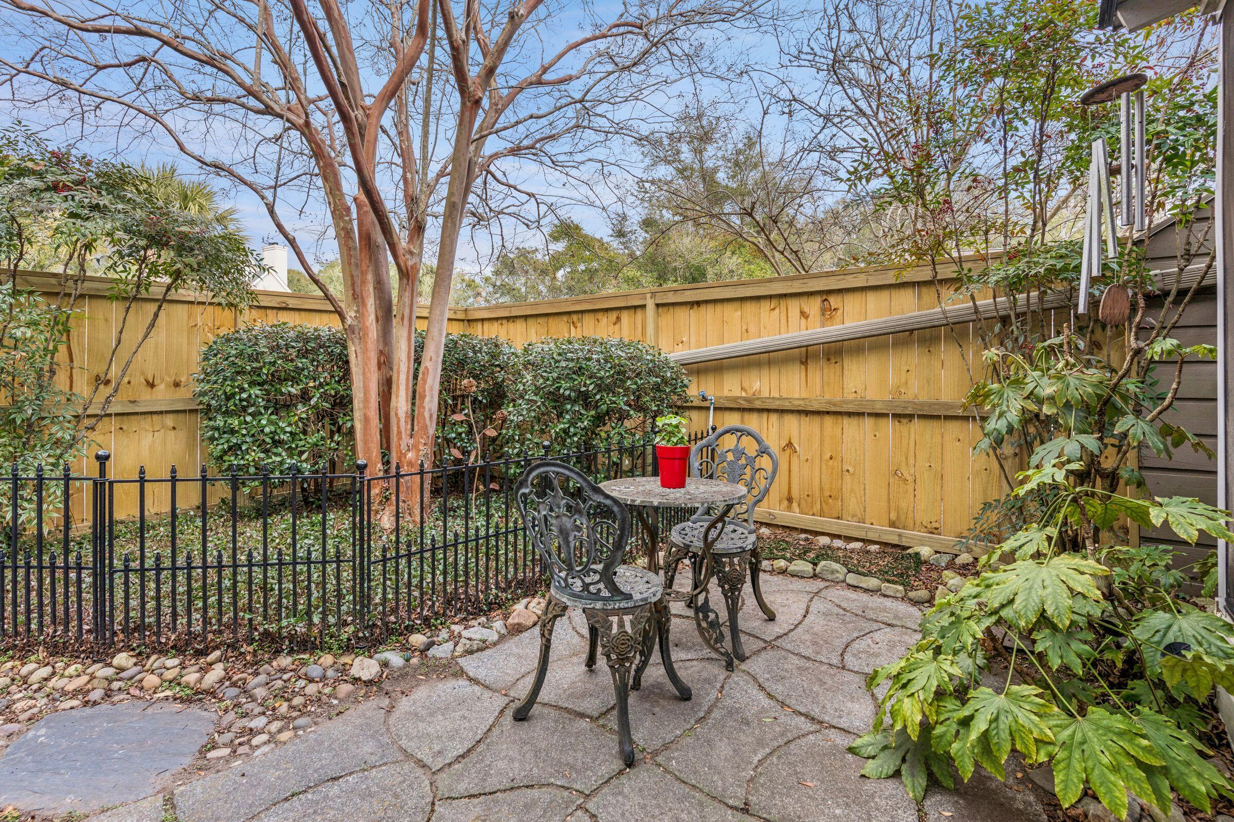 337 Spoonbill Lane Mount Pleasant, SC 29464 - Photo 16 of 41 Back Patio