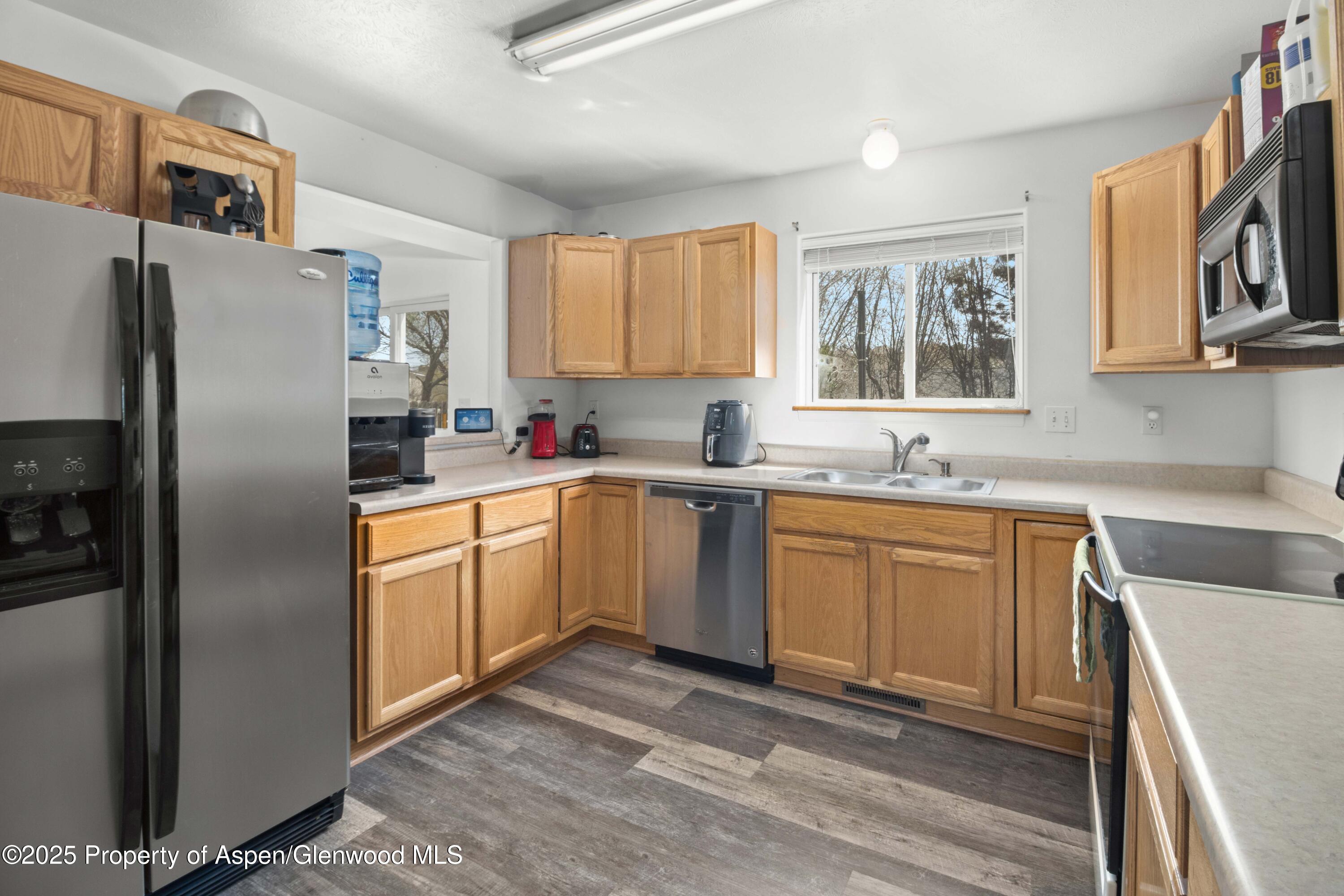 1542 Beech Street Rifle, CO 81650 - Photo 5 of 18 15