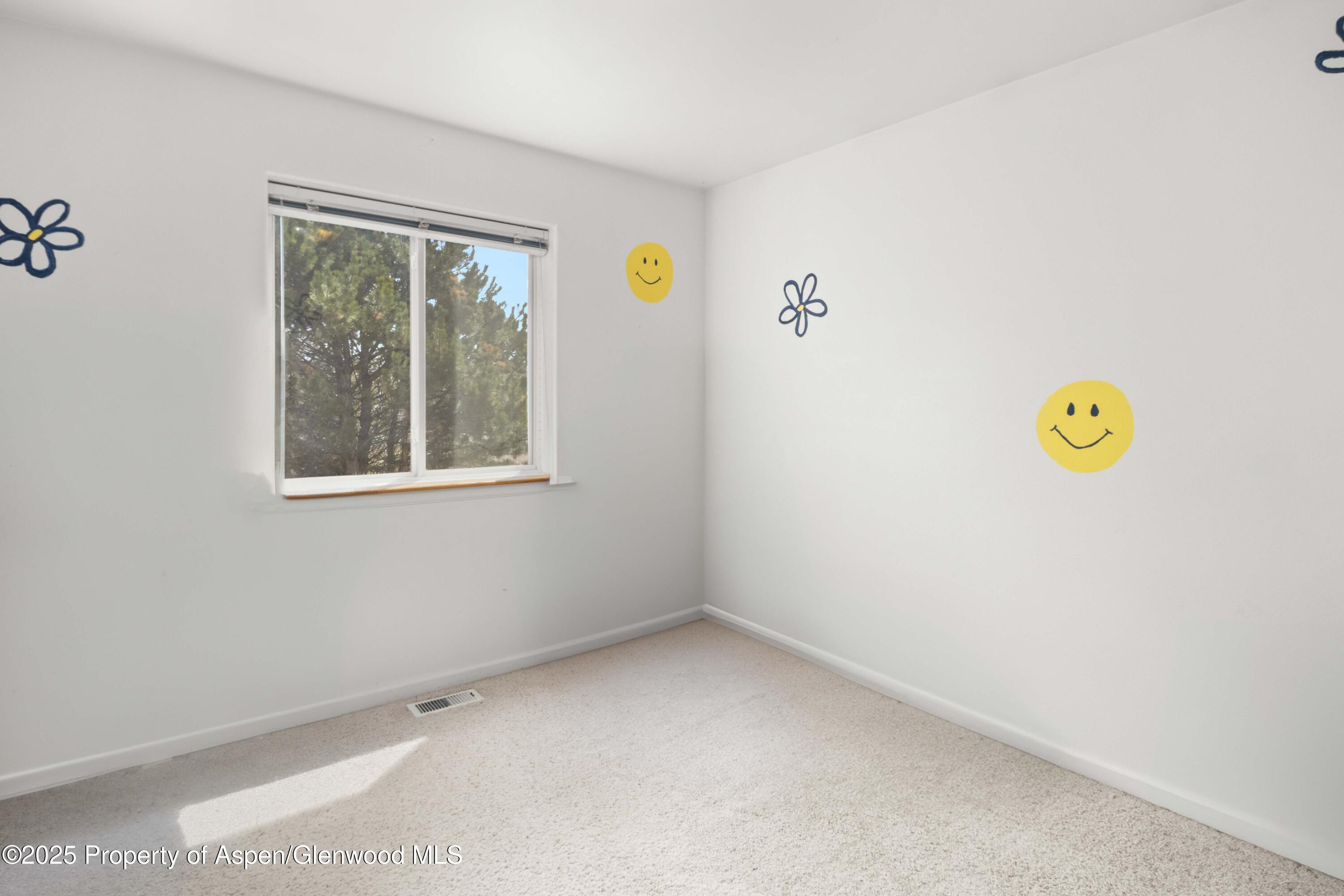 1542 Beech Street Rifle, CO 81650 - Photo 8 of 18 19