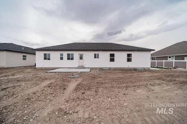 $595,000 | 1631 Palm Spgs Drive, Idaho Falls, ID 83404