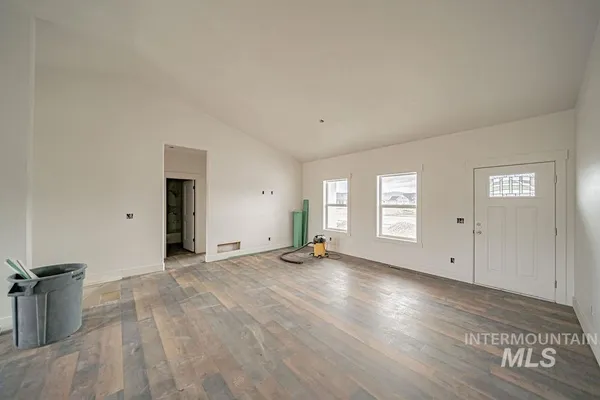 $595,000 | 1631 Palm Spgs Drive, Idaho Falls, ID 83404