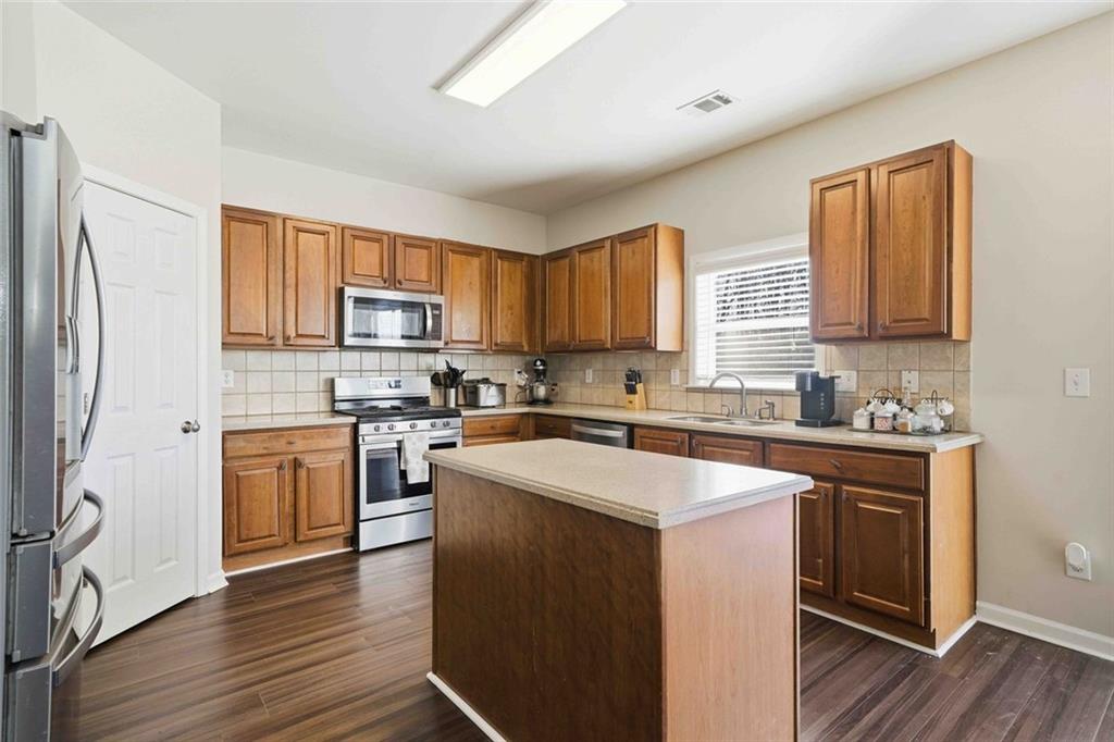 291 Springs Crossing Canton, GA 30114 - Photo 14 of 47