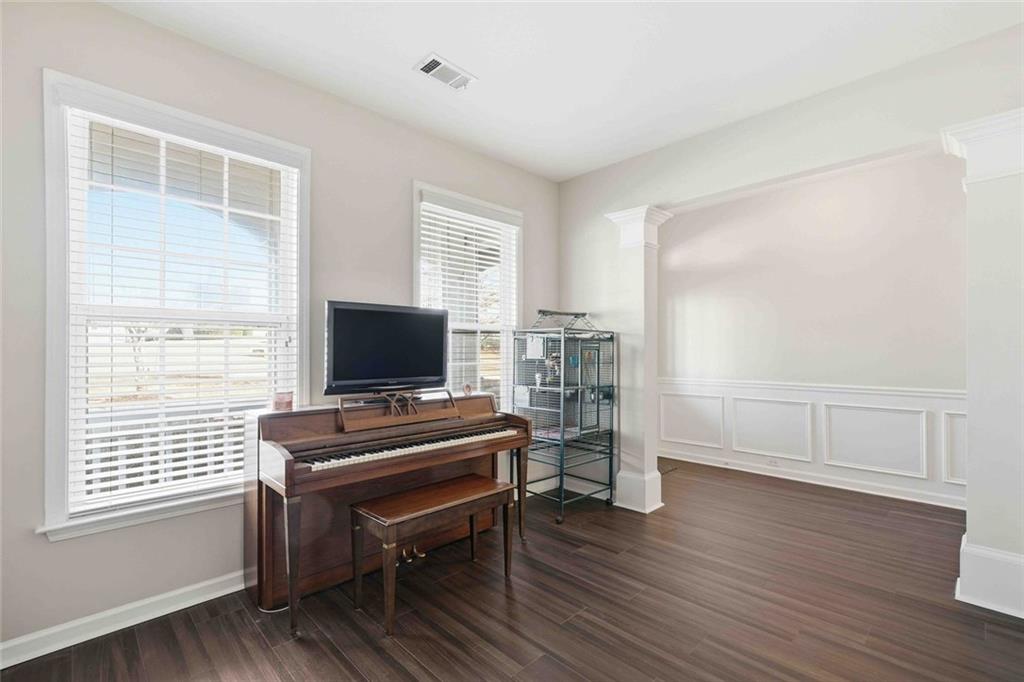 291 Springs Crossing Canton, GA 30114 - Photo 8 of 47