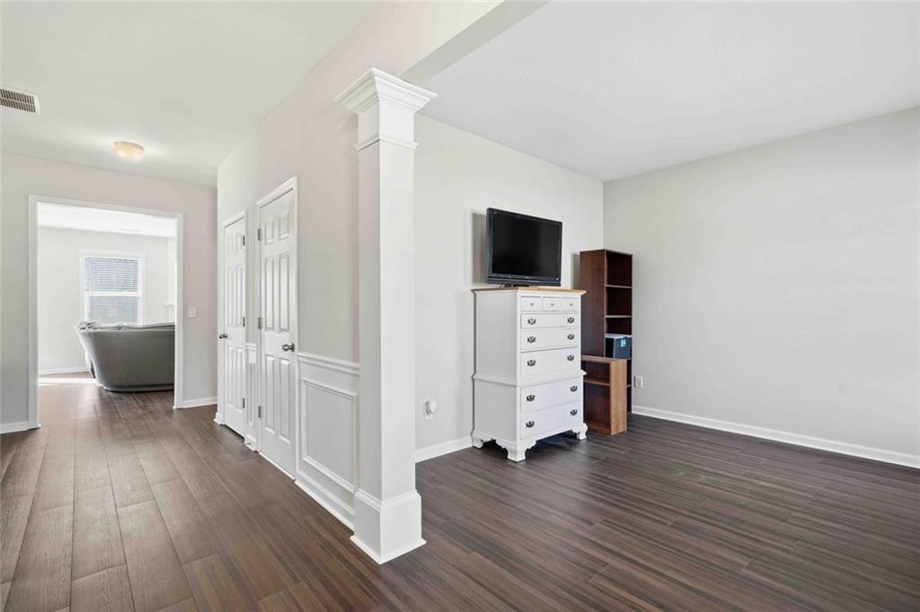 291 Springs Crossing Canton, GA 30114 - Photo 9 of 47