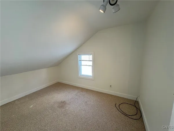 $3,350 | 1036 Lancaster Avenue, Syracuse, NY 13210