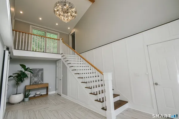 $7,600 | 50 1/2 Mountain Spring Road, Farmington, CT 06032