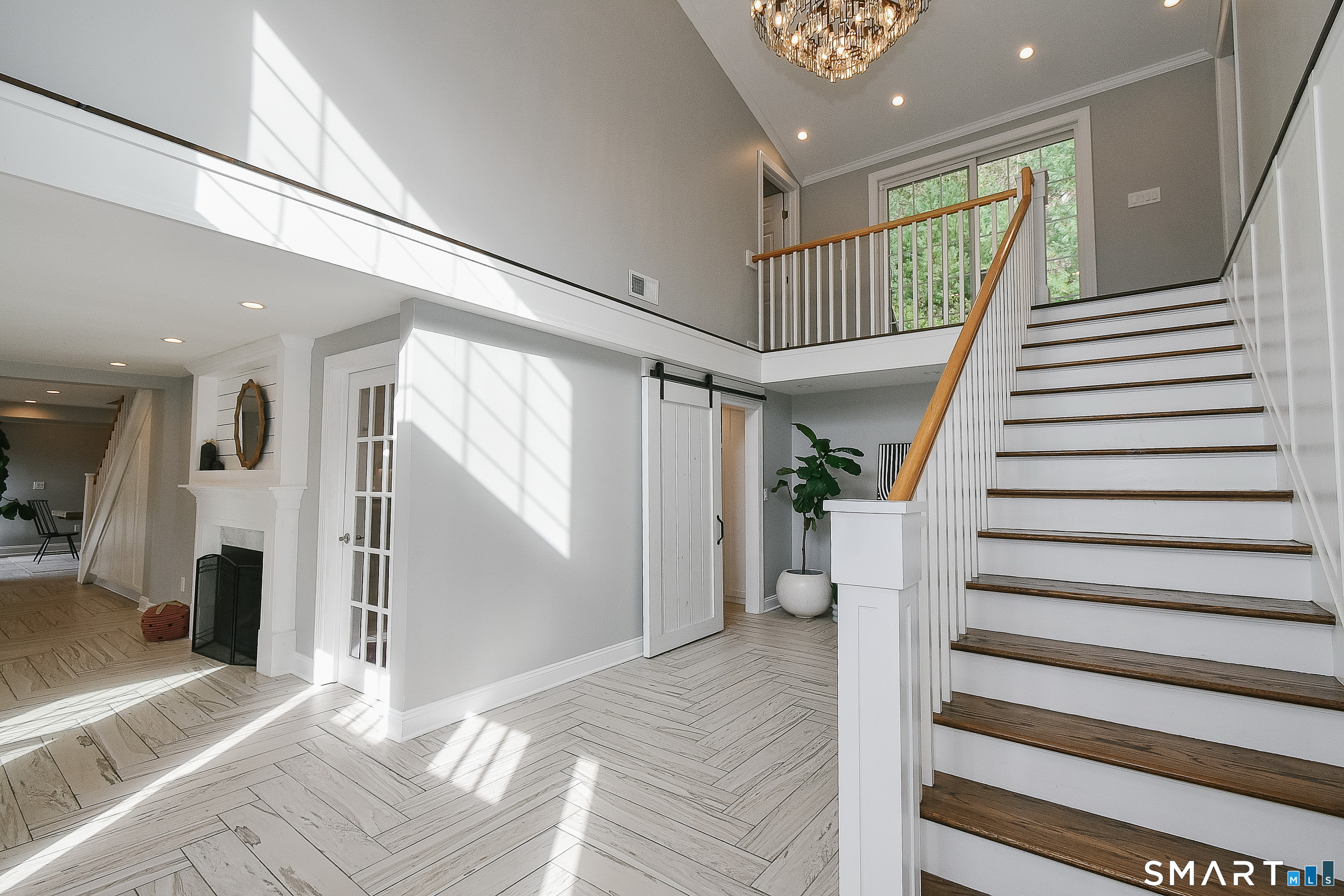 50 1/2 Mountain Spring Road Farmington, CT 06032 - Photo 6 of 30