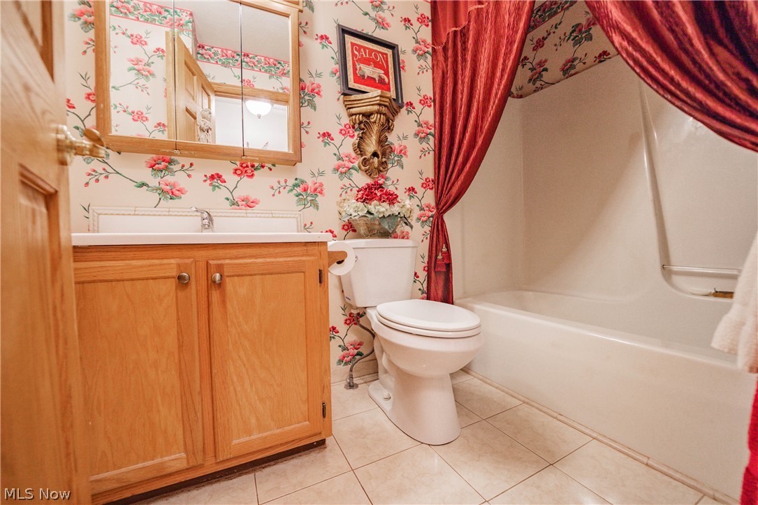 16310 Drake Road Strongsville, OH 44136 - Photo 5 of 8