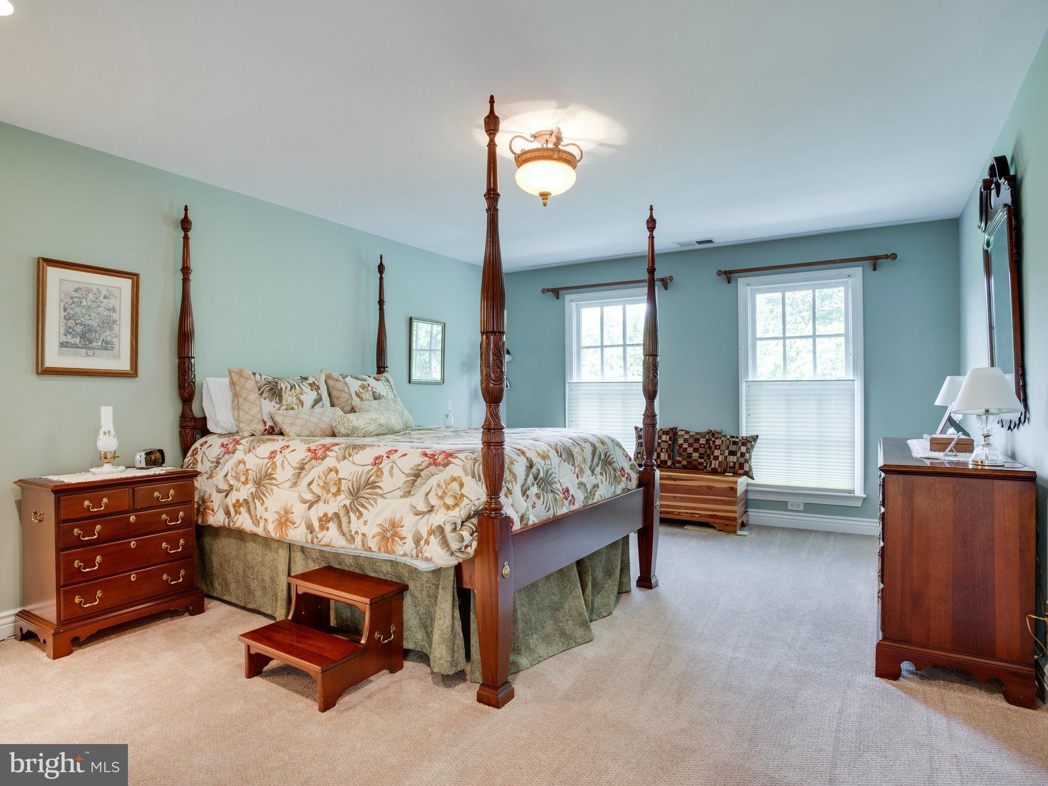 2504 Howard Grove Road Davidsonville, MD 21035 - Photo 23 of 30 Upper level bedroom with 2nd laundry room