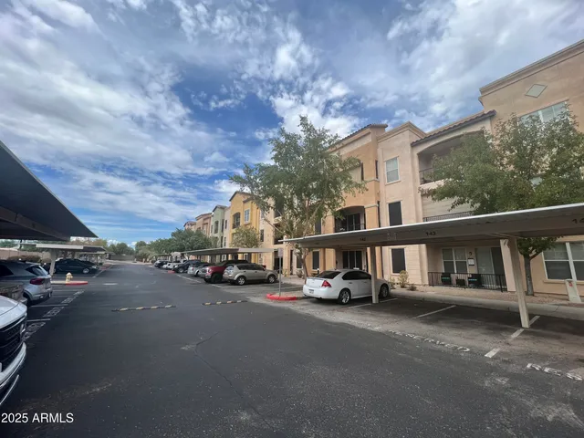 $1,625 | 14575 West Mountain View Boulevard, Unit 10216, Surprise, AZ 85374