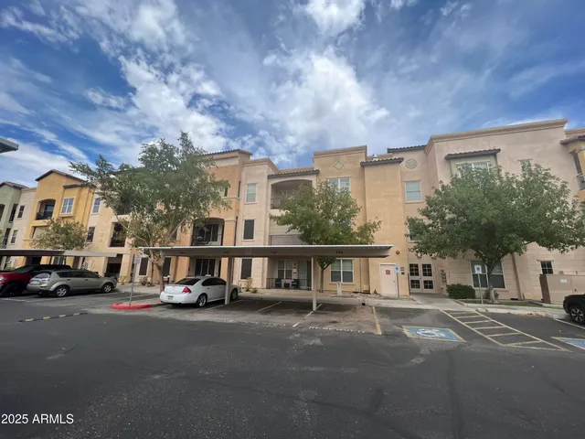 $1,625 | 14575 West Mountain View Boulevard, Unit 10216, Surprise, AZ 85374