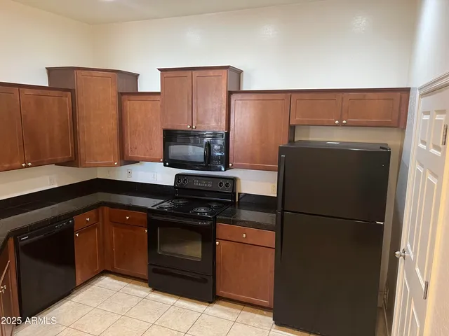 $1,625 | 14575 West Mountain View Boulevard, Unit 10216, Surprise, AZ 85374