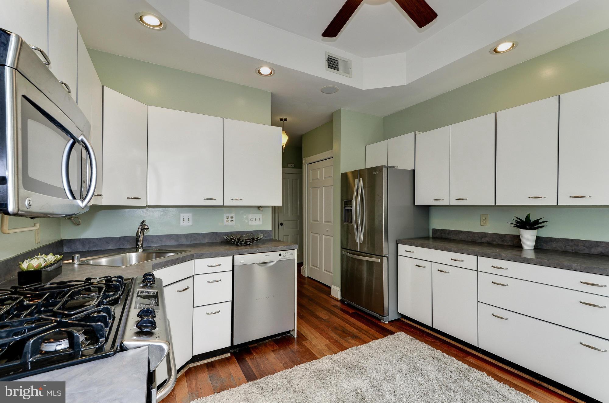 403 G Street Northeast Washington, DC 20002 - Photo 13 of 30 Kitchen