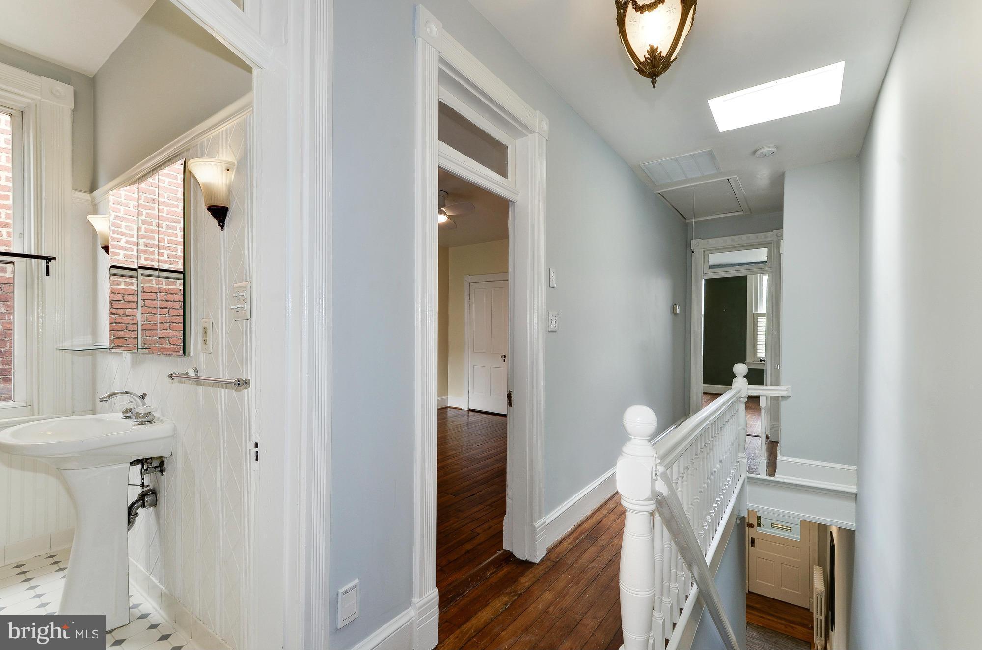 403 G Street Northeast Washington, DC 20002 - Photo 17 of 30 Upper lvl Hallway