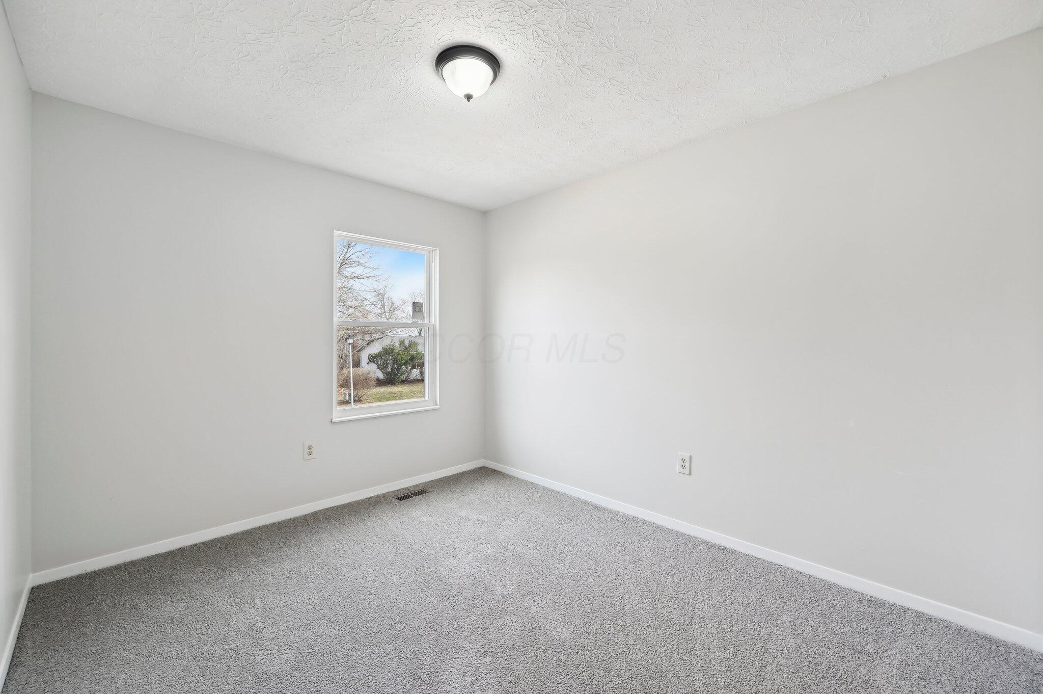 601 Congress Court Delaware, OH 43015 - Photo 21 of 28 photo_20