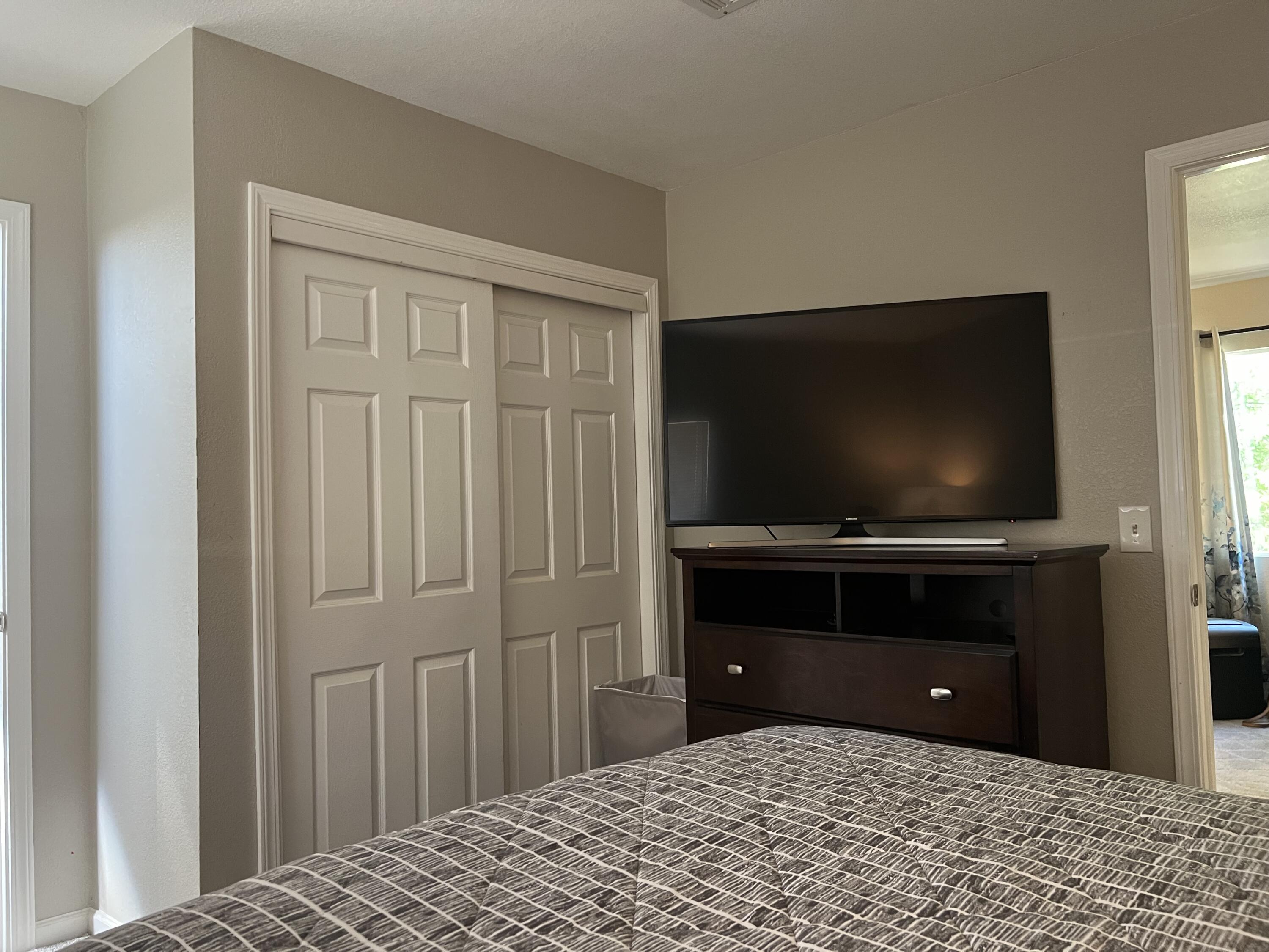 4000 Round Lake Road, Unit 103 Klamath Falls, OR 97601 - Photo 28 of 34 IMG_3711