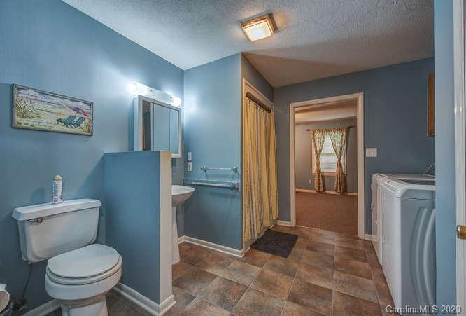 717 Meadowbrook Road Kings Mountain, NC 28086 - Photo 8 of 17 Gallery Image 8