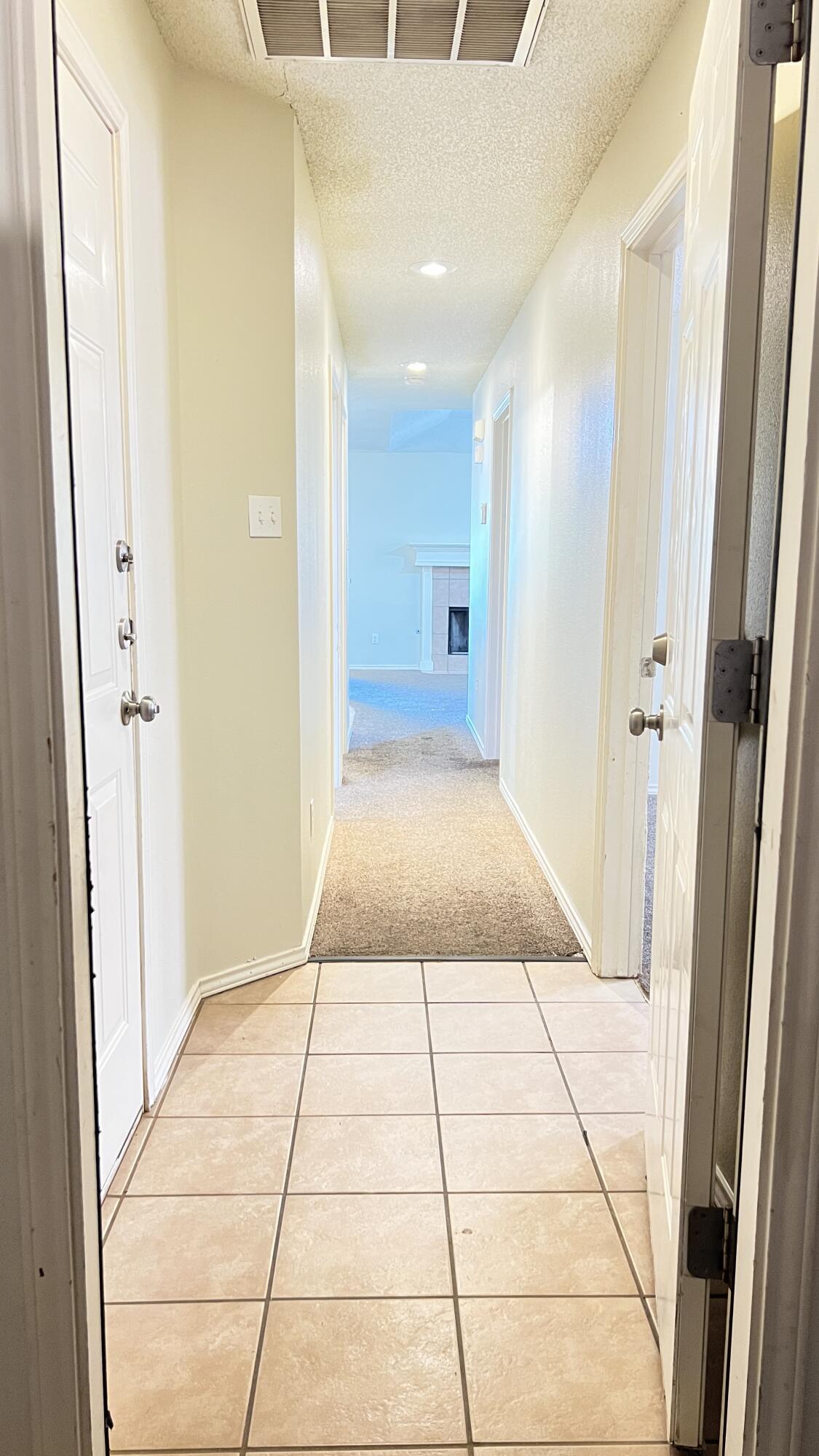3102 110th Street, Unit B Lubbock, TX 79423 - Photo 8 of 9 IMG_4041