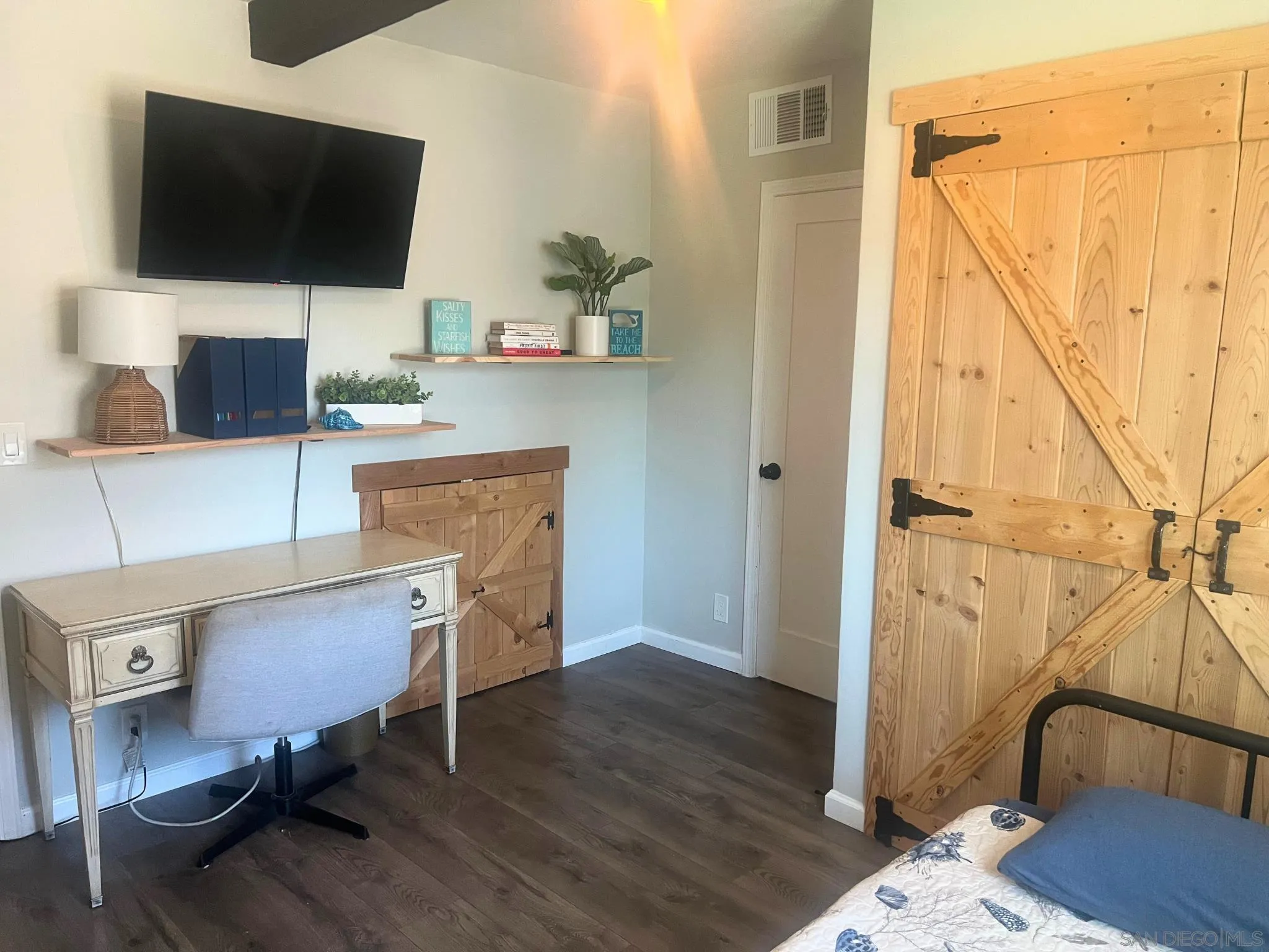 80 Willowside Terrace Alpine, CA 91901 - Photo 16 of 41 a living room with furniture and a flat screen tv
