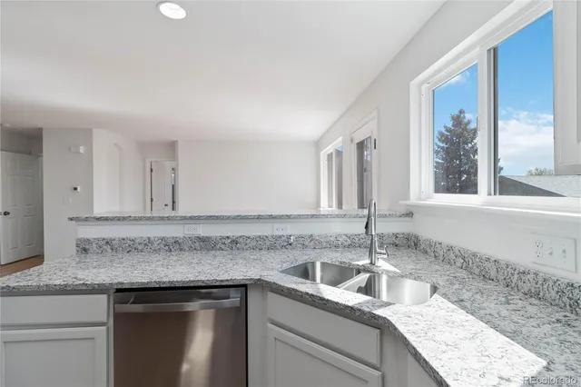 $500,000 | 864 West 96th Place, Thornton, CO 80260