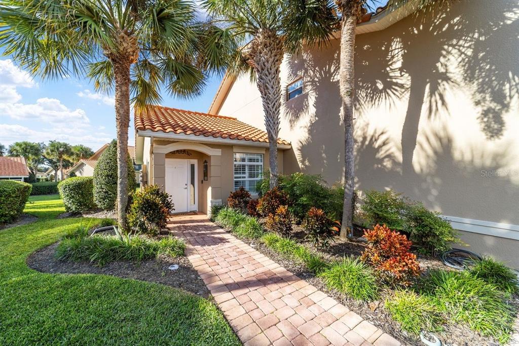 5361 Compass Point, Unit 1 Oxford, FL 34484 - Photo 3 of 52 Gallery Image 3