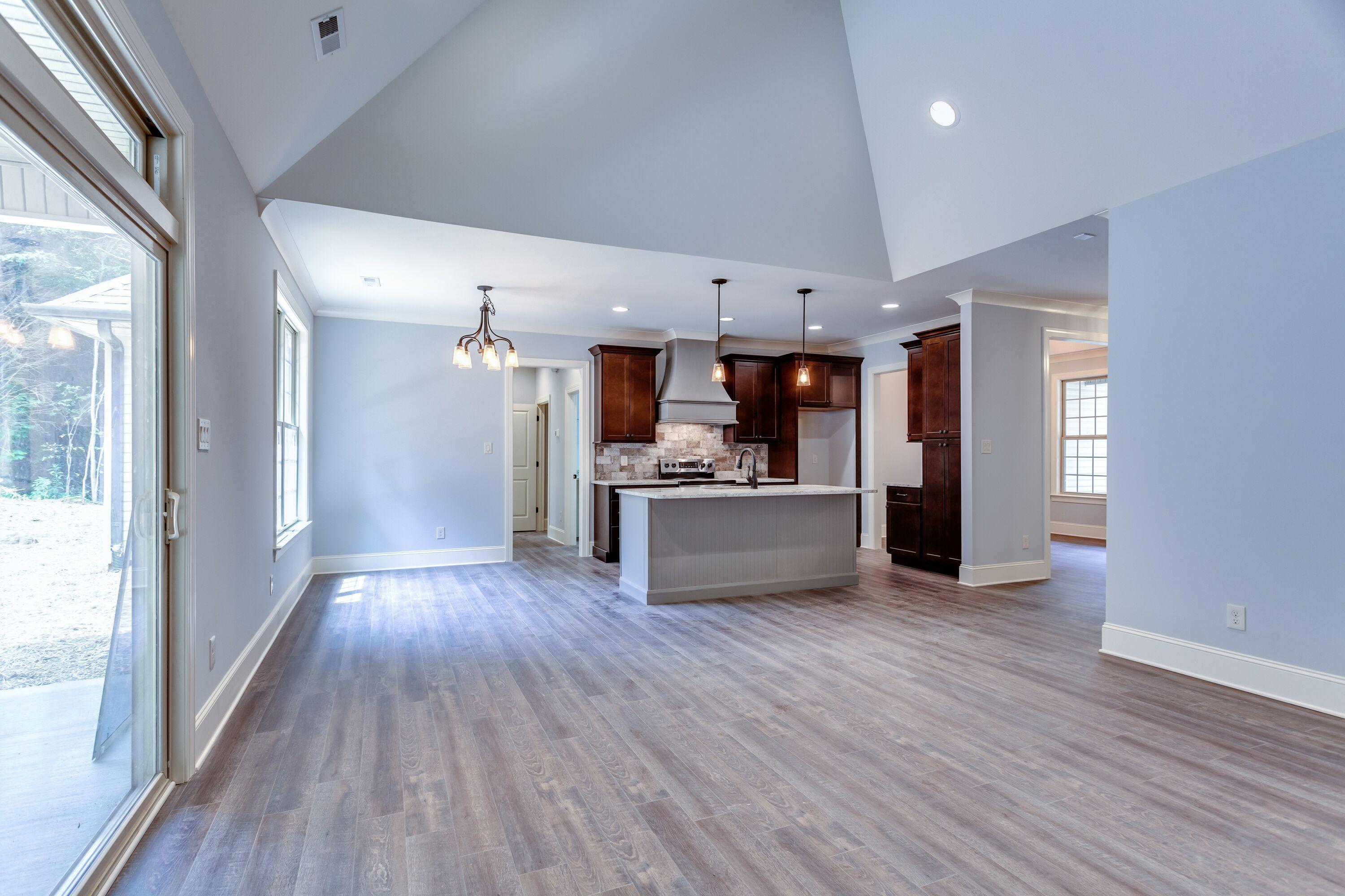 123 Inagehi Way Loudon, TN 37774 - Photo 9 of 29 GREAT-ROOM