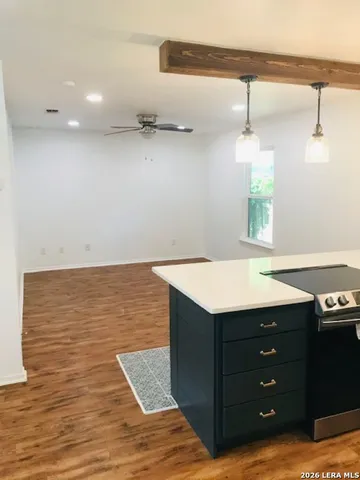 $1,550 | 271 Willow Avenue, Unit B, New Braunfels, TX 78130