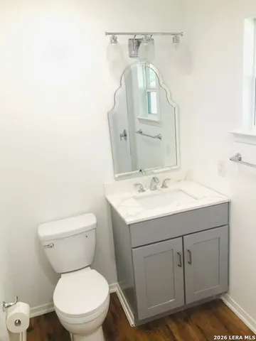 $1,550 | 271 Willow Avenue, Unit B, New Braunfels, TX 78130