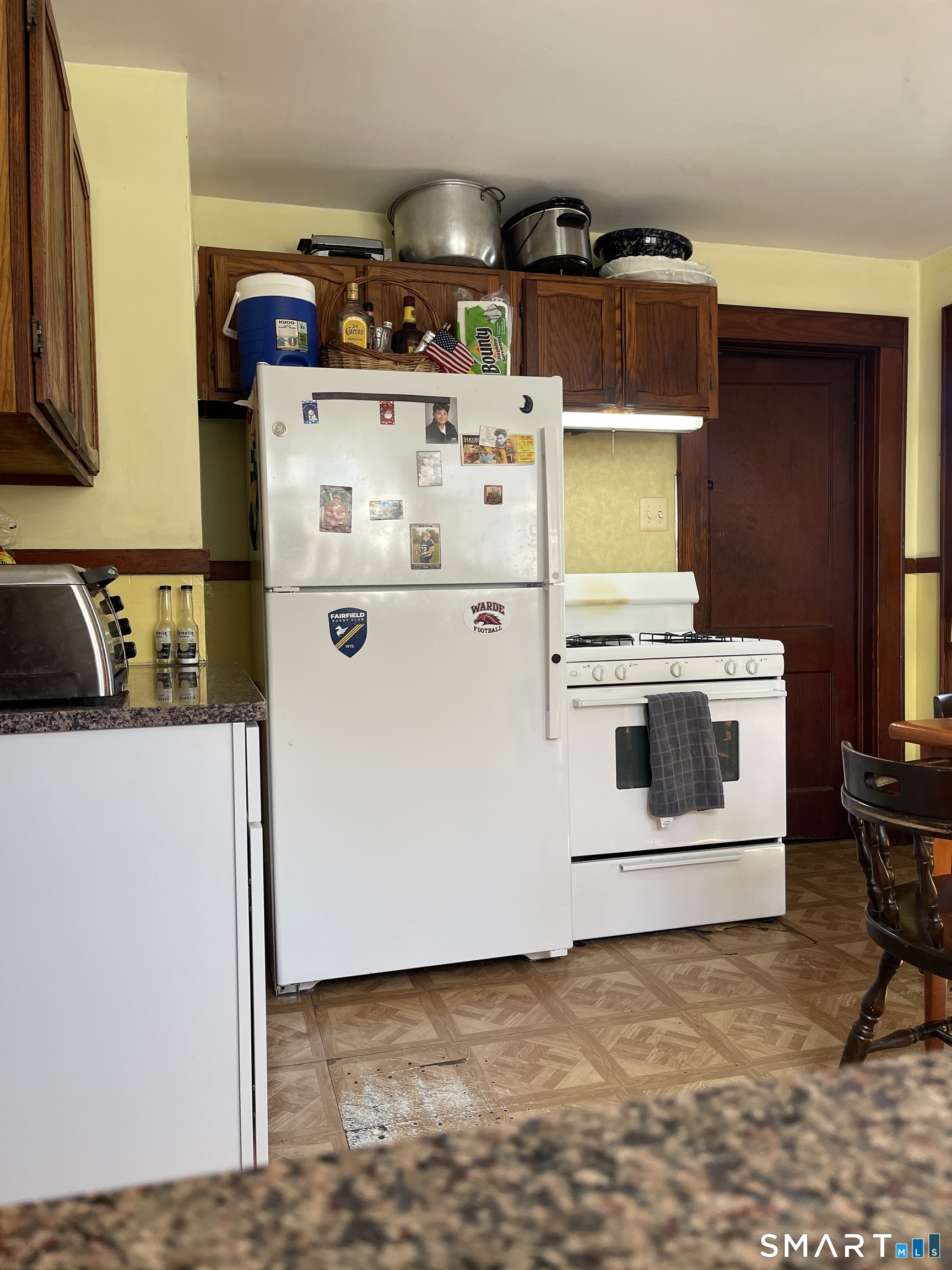 1924 Stratfield Road Fairfield, CT 06825 - Photo 10 of 25